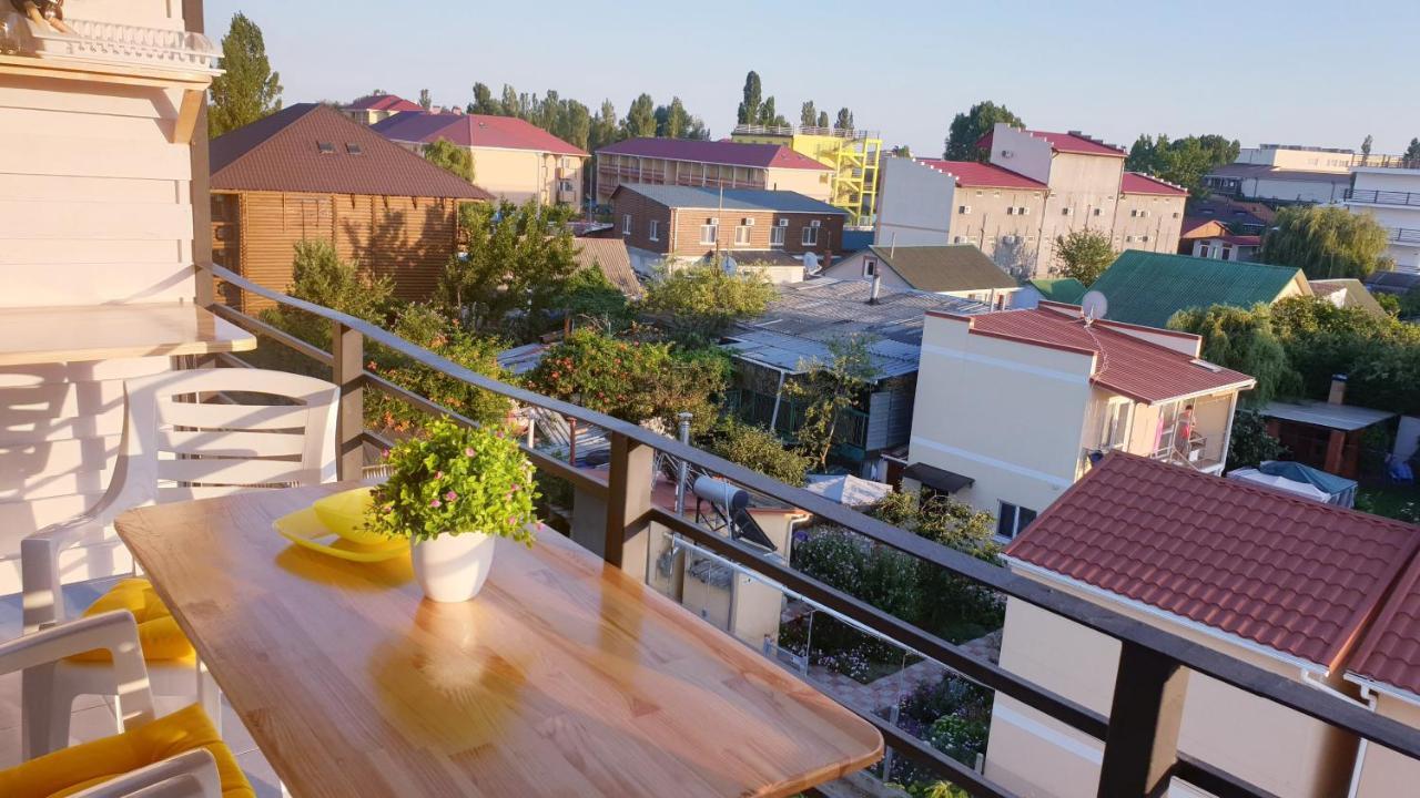 Zatokas Sun Club Hotel Exterior photo